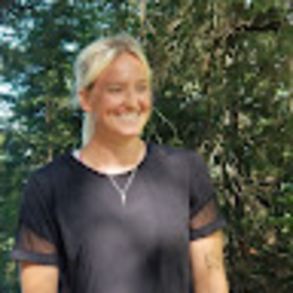 Meet your Posher, Alise - Picture 1 of 1